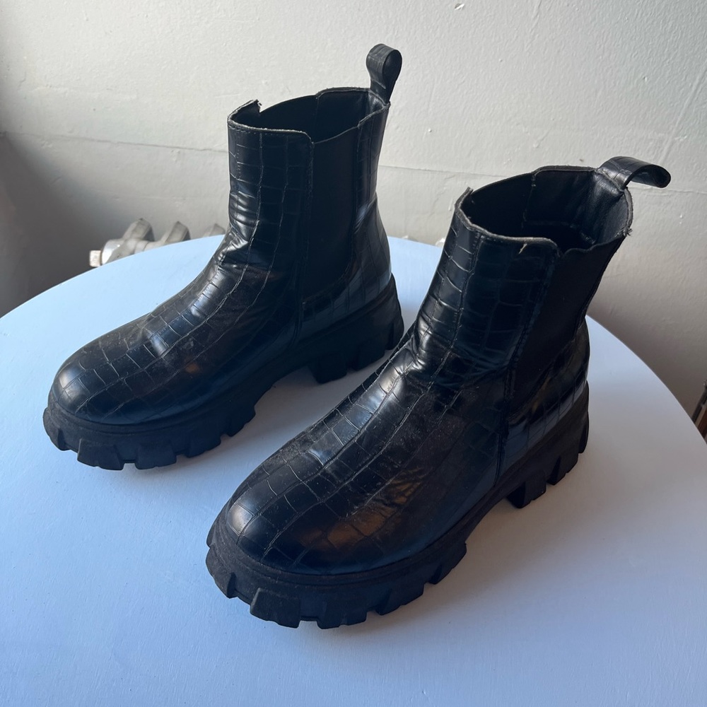 Lug Sole Chunky Platform Boots